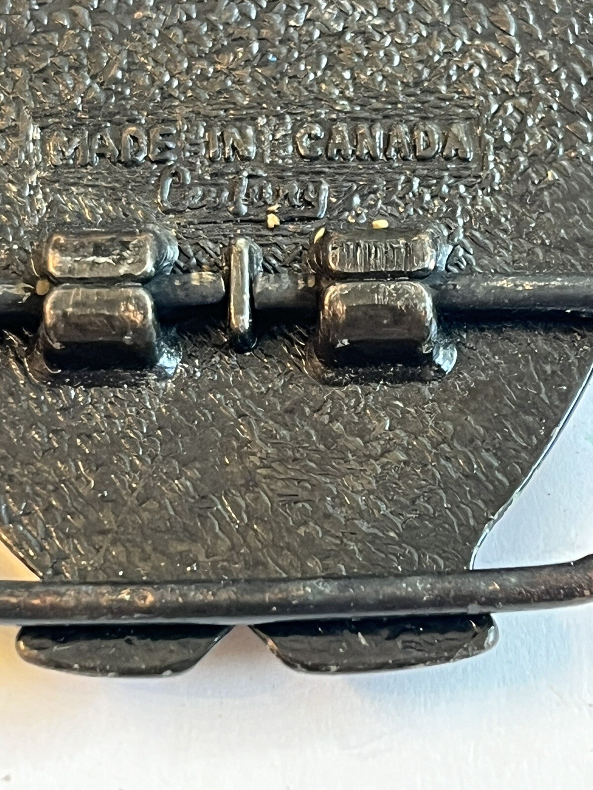 VINTAGE🇺🇸HAWAII CROSSROADS OF THE PACIFIC BELT BUCKLE 〰️MADE IN CANADA〰️👀