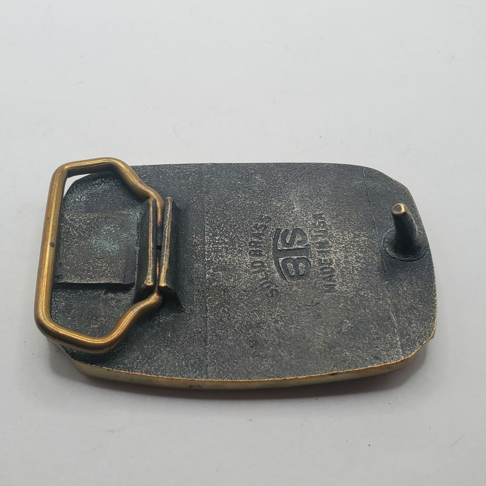 VINTAGE ELK BELT BUCKLE SOLID BRASS COLLECTIBLE HUNTING SPORTSMANSHIP BUCKLE