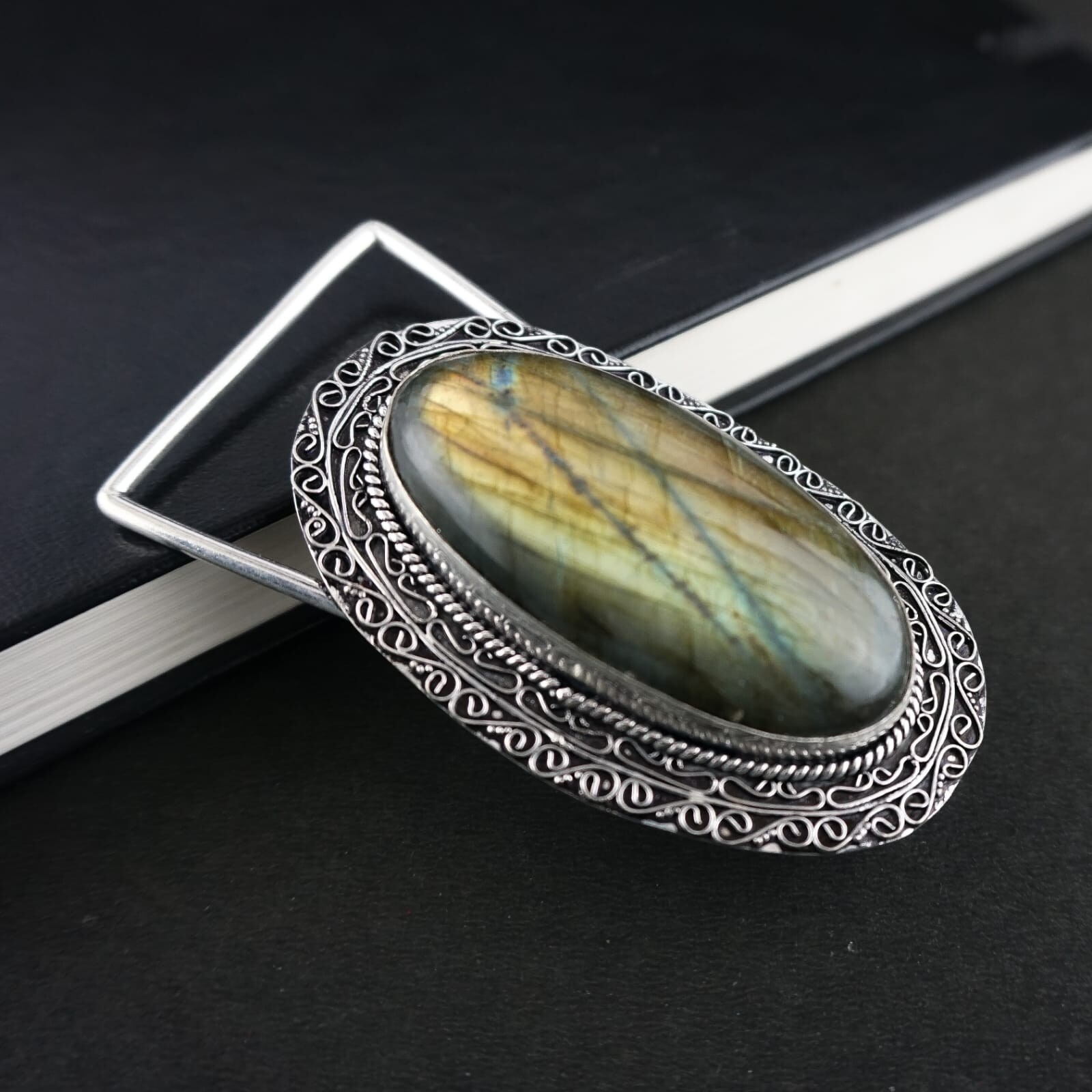 Natural Labradorite Gemstone Handmade 925 Sterling Silver Vintage Belt Buckle