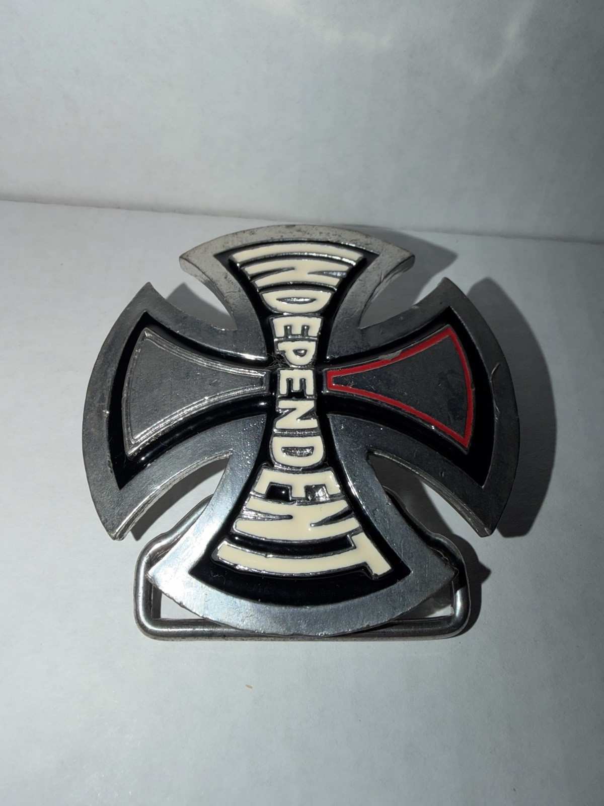 INDEPENDENT TRUCK CO – Belt Buckle Silver/Black/White/Red 2000s USA Made🇺🇸