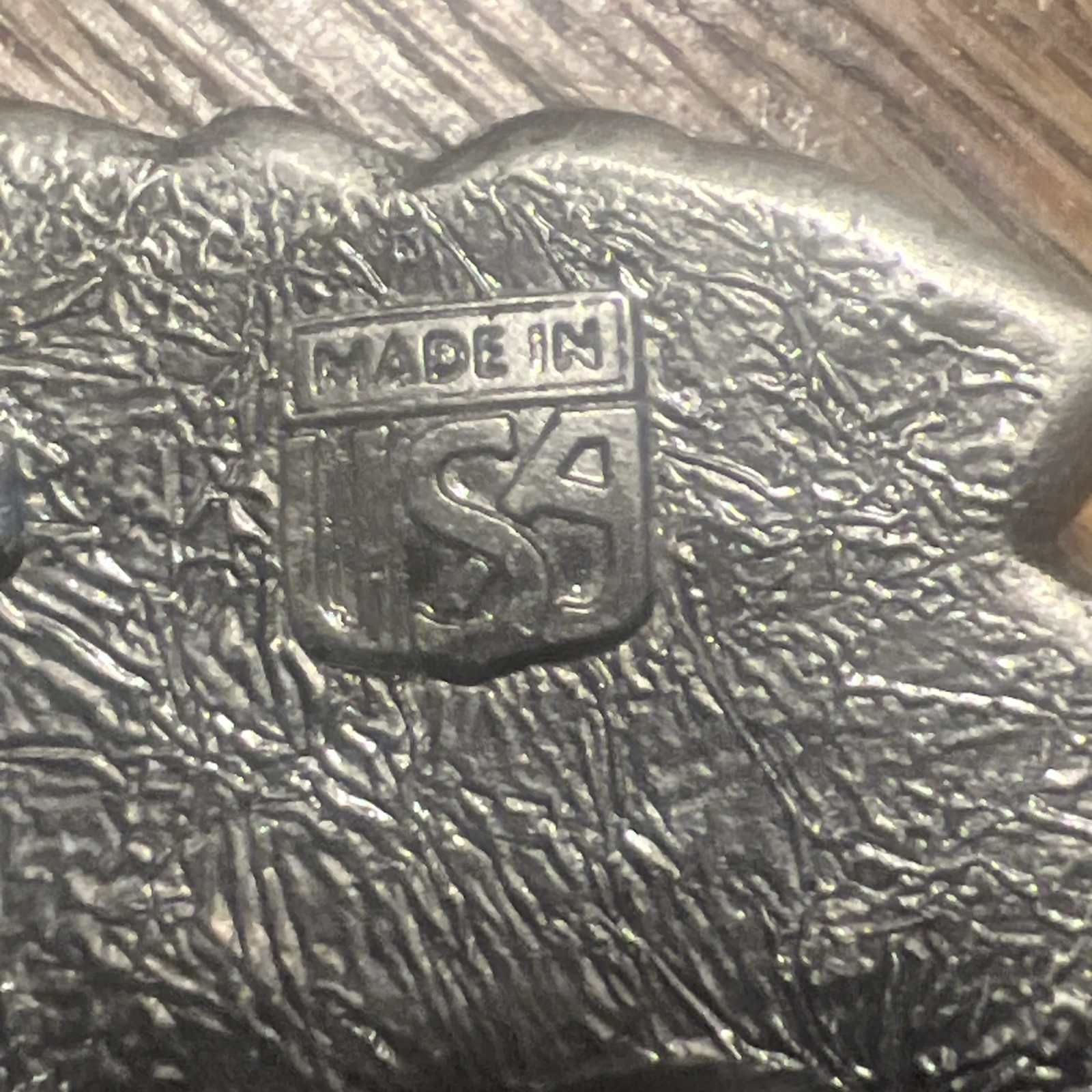 VTG Multicolor Enamel I&rsquo;d Rather Be Hunting The Great American Buckle Co. #H529