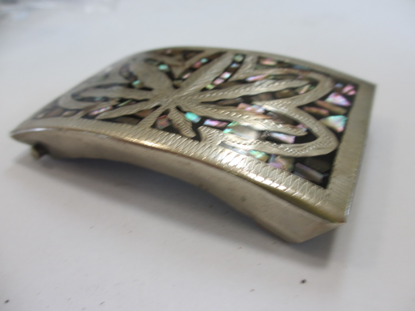 vintage 1970s SILVER PLATE ABALONE SHELL cannabis marijuana LEAF BELT BUCKLE