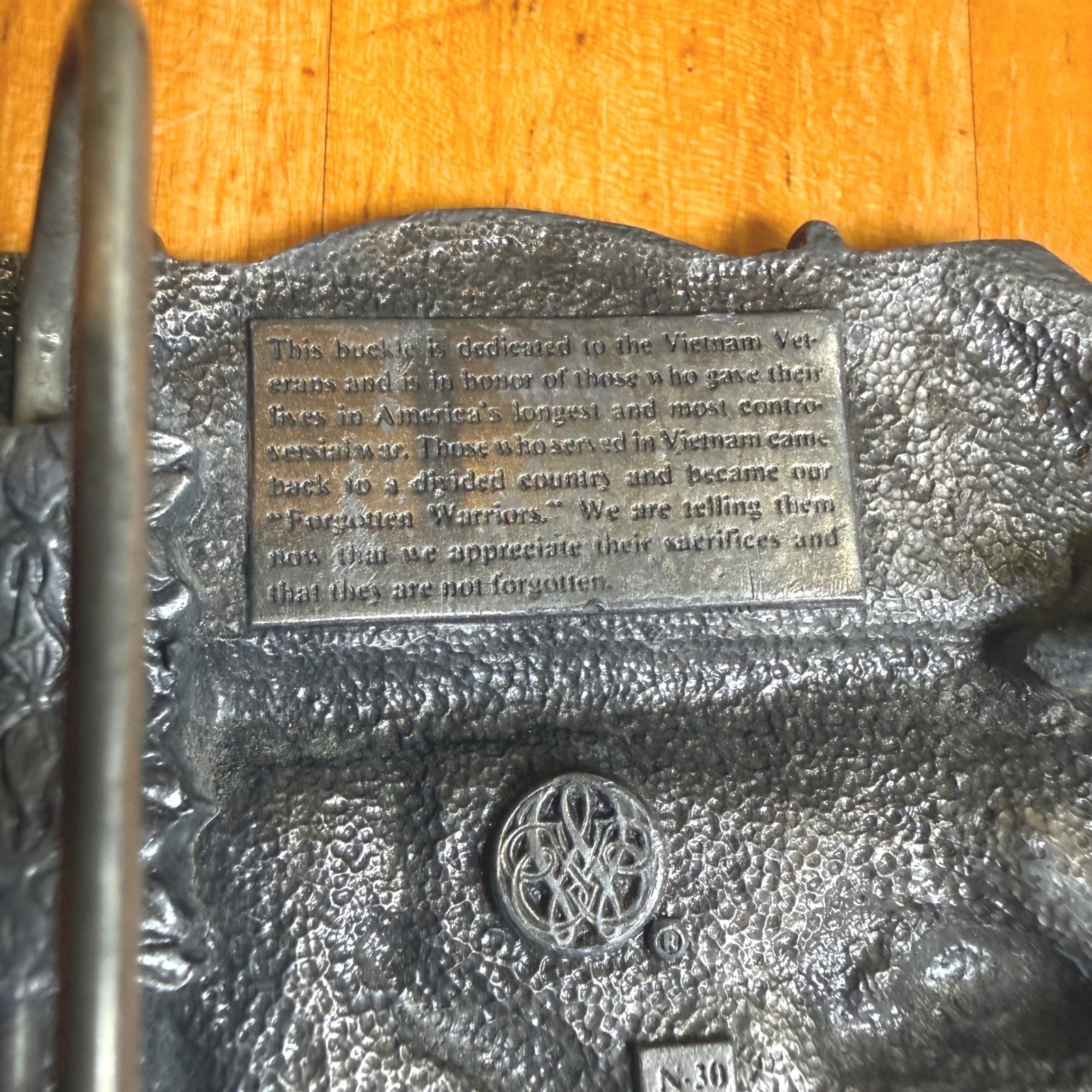 Vintage 1988 Siskiyou Vietnam Veteran The Forgotten Warrior Pewter Belt Buckle