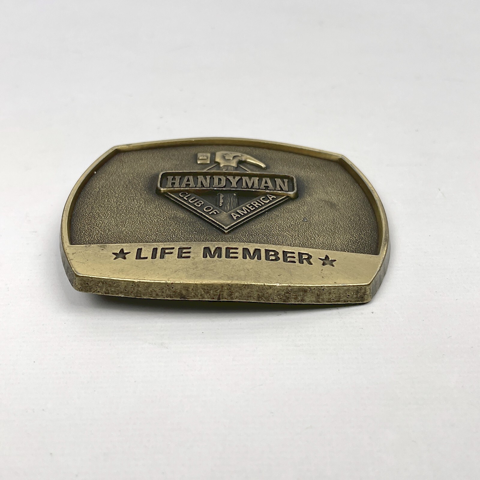 VTG 1996 Handyman Club Of America Life Member Solid Brass Belt Buckle Hammer
