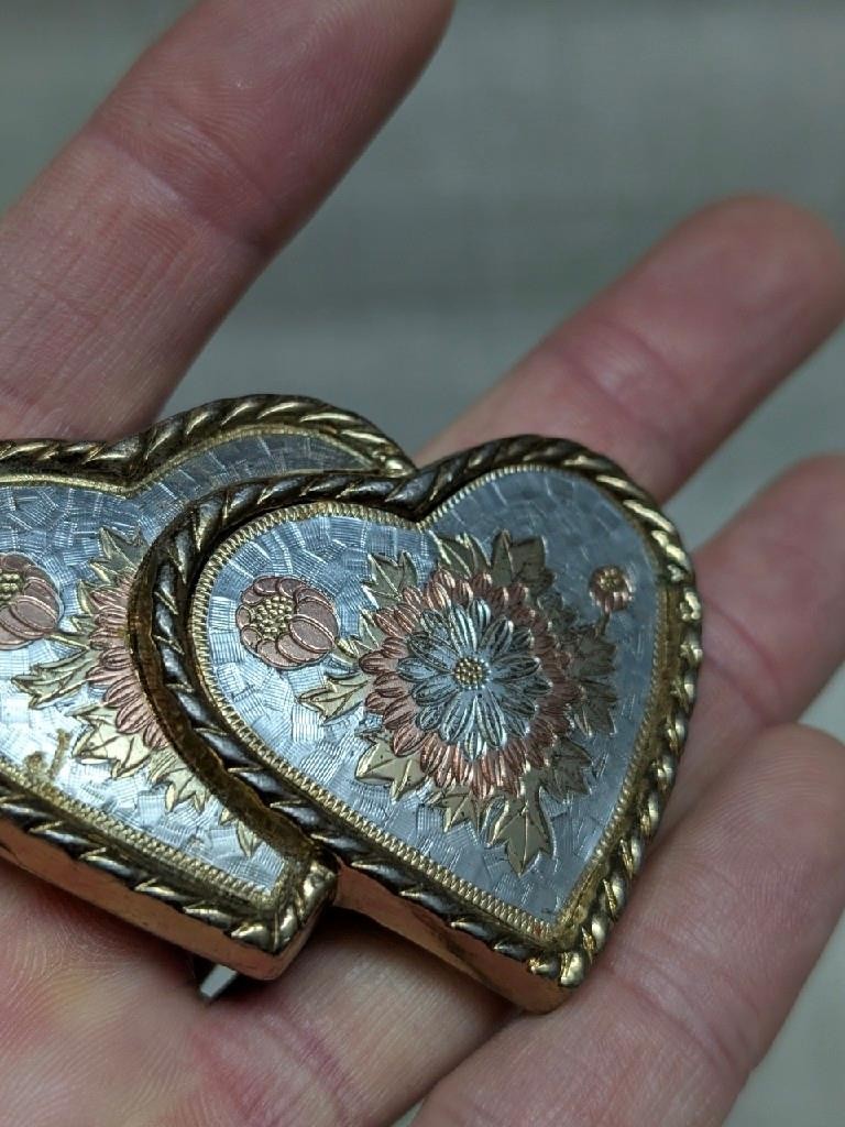 vintage DOUBLE HEARTS belt buckle USA made WESTERN engraved FLORAL golden silver