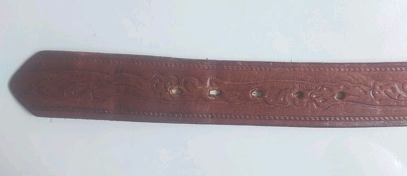VINTAGE AUTOCAR HOOD ORNAMENT TRUCK BELT BUCKLE & Western Tooled BELT Size 34