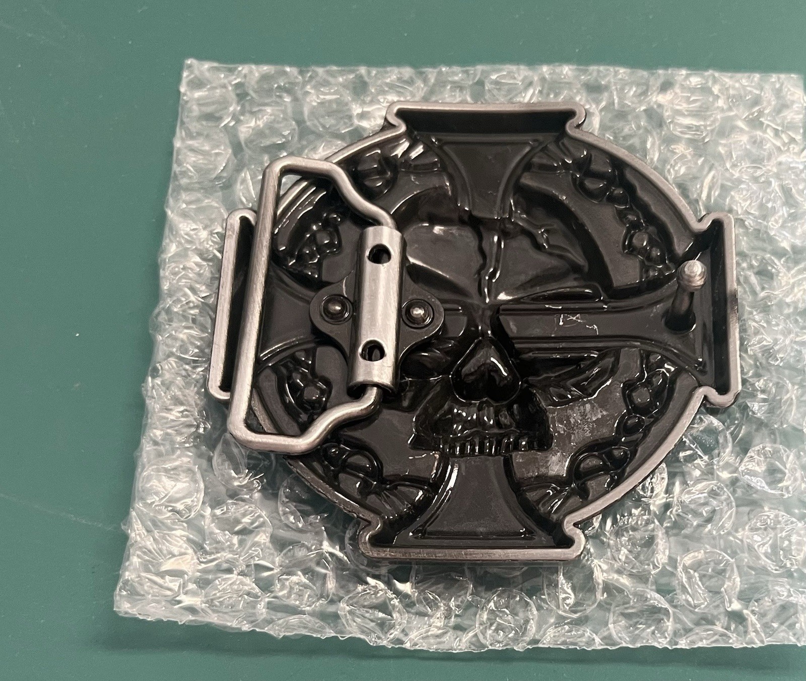Bikers Belt Buckle Iron Cross And Skull