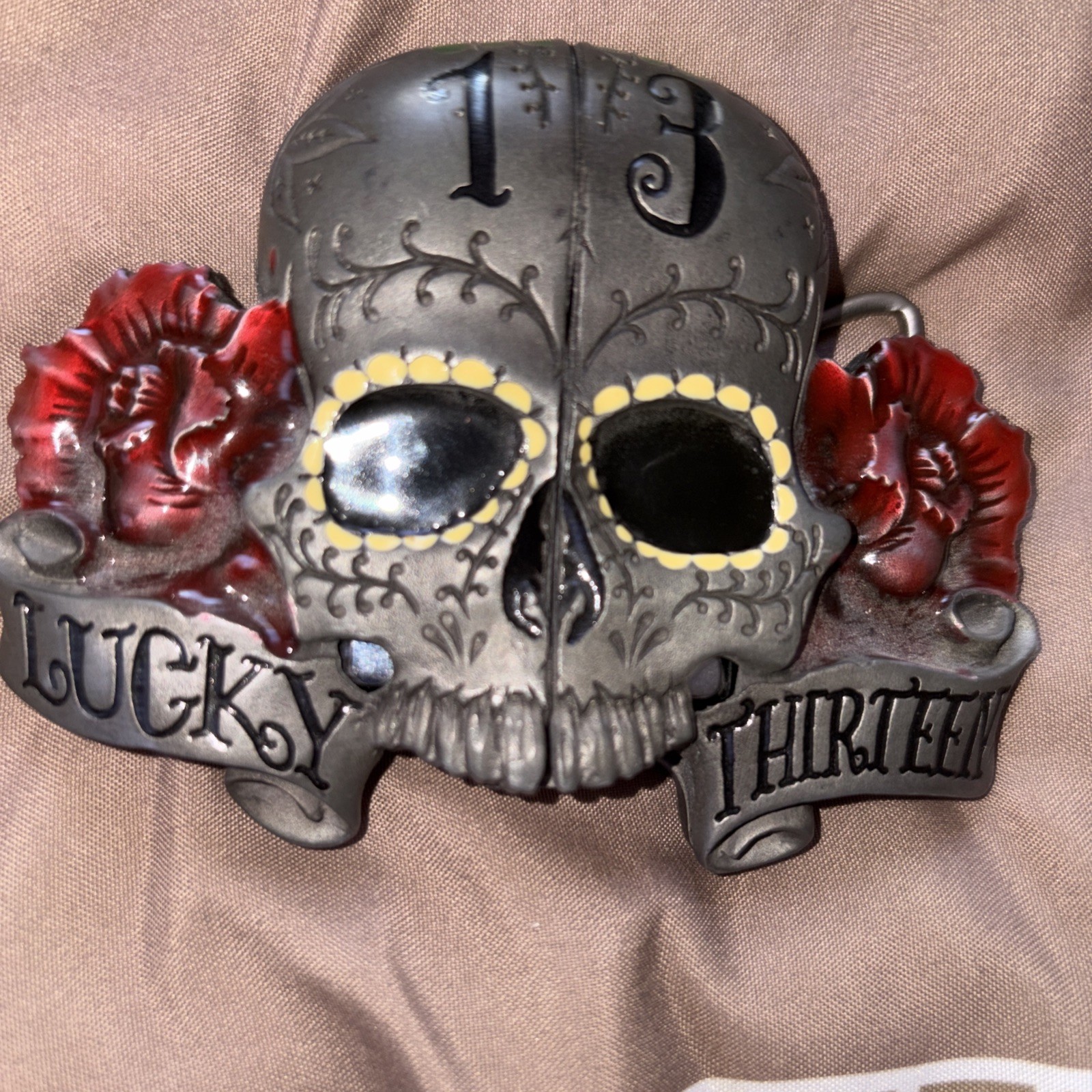 Lucky 13 Apparel « Sugar Skull & Roses » Zippo Lighter Holder Belt Buckle 2005