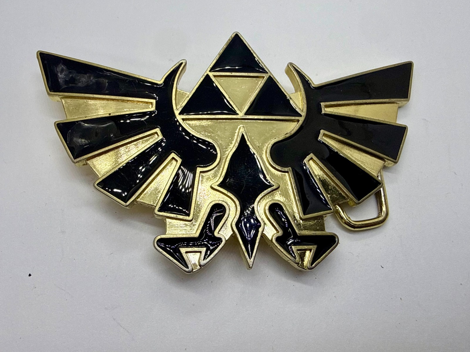 The Legend of Zelda Iconic Golden Hylian Crest 2008 Nintendo Belt Buckle