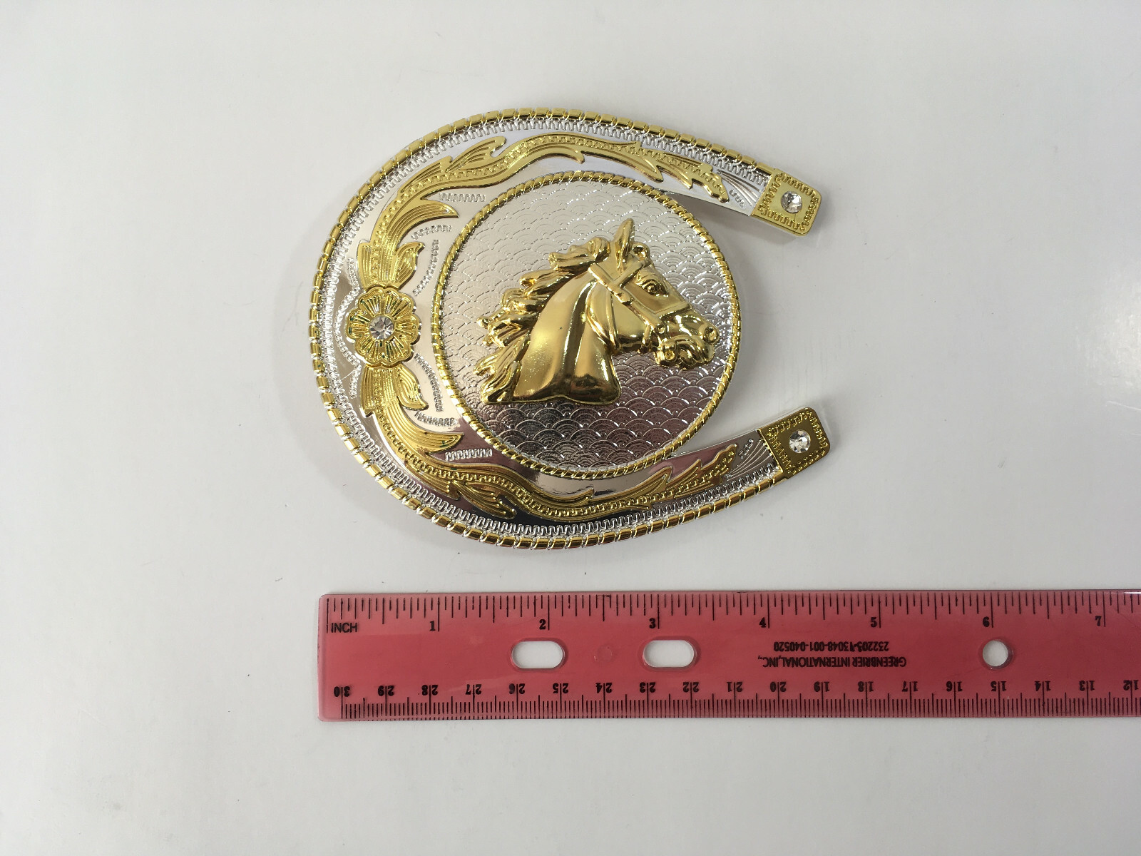 Western Cowboy Horseshoe Belt Buckle Horse Shoe for Men or Women
