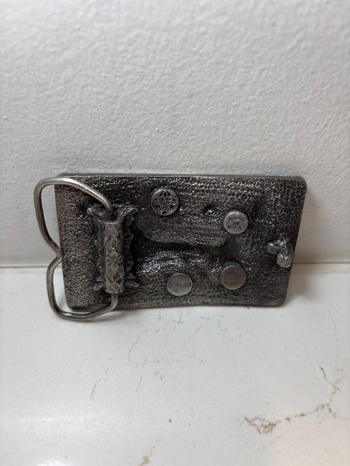 Vintage 1984 BERGAMOT BELT BUCKLE O-149 JOCKEY HORSE