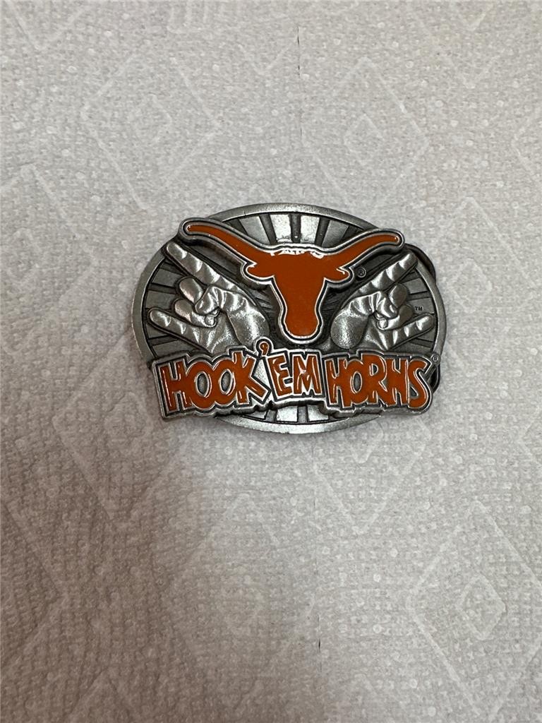 Hook&rsquo;Em Horns Belt Buckle Great American Buckle Company BKL2324PC