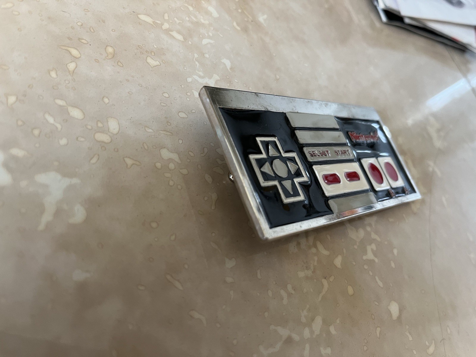 Nintendo NES Controller Belt Buckle 2006 Original