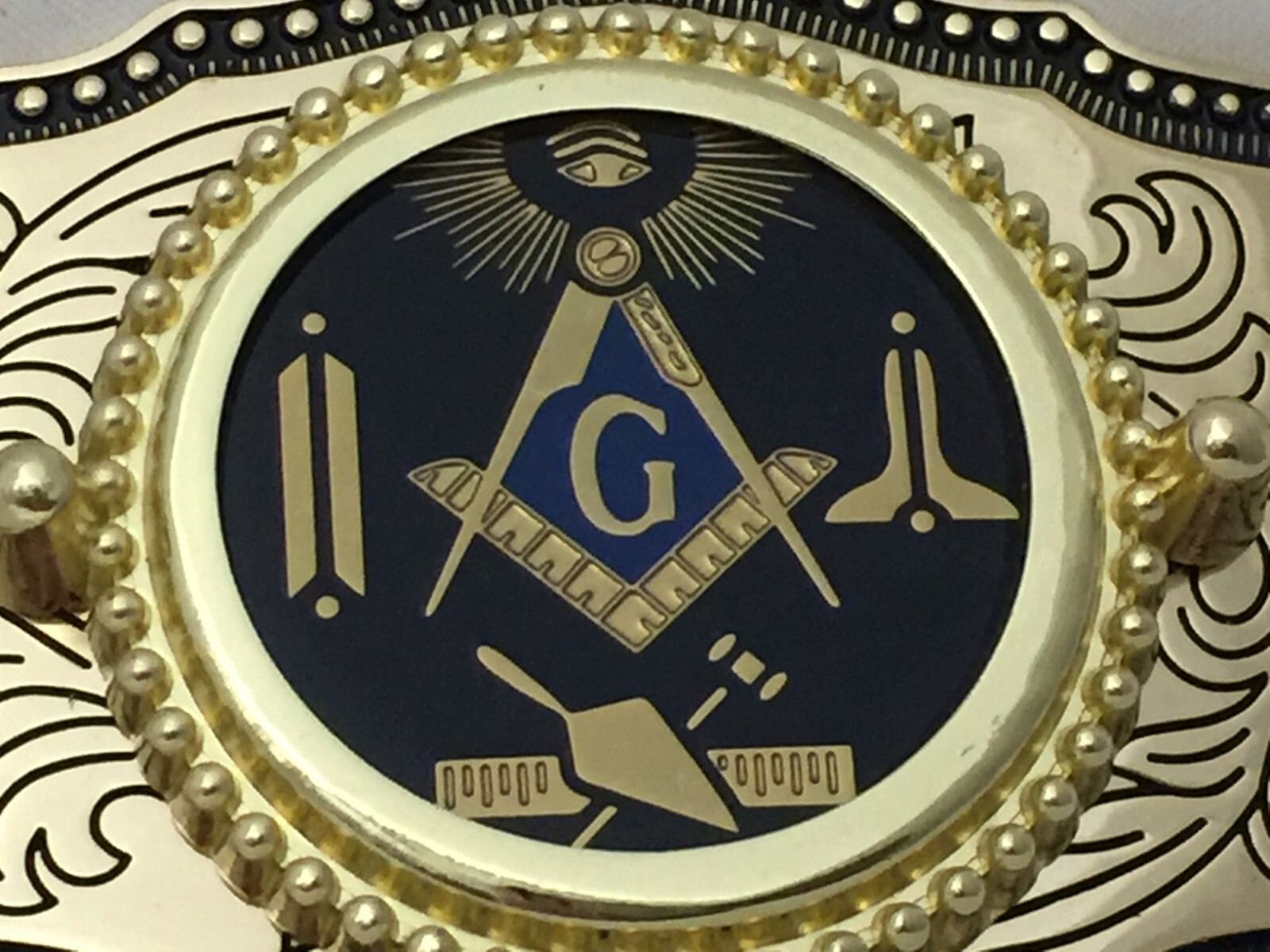 Masonic Symbols Belt Buckle Western Style Black and Gold (W167)