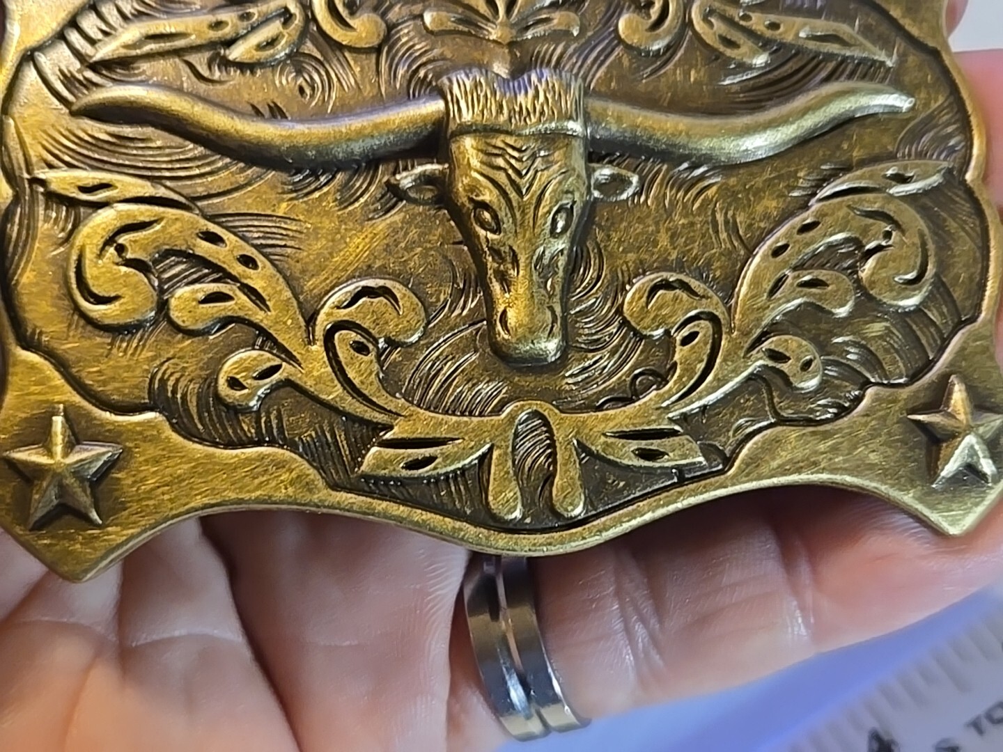 WESTERN LONGHORN BULL RODEO Metal Belt Buckle (BRASS LOOKING)