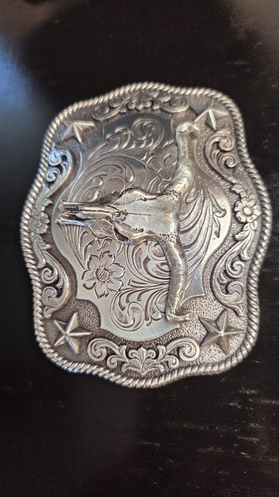 Nocona Men&rsquo;s Rectangle Rope Edge Steer Skull Boxed Buckle