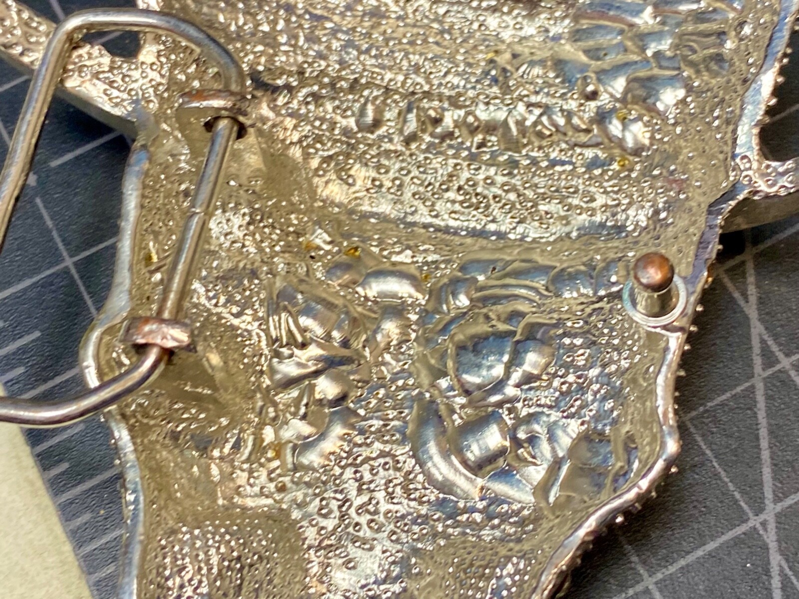Figural Skull In Top Hat – Major Blue & White Rhinestone&rsquo;s! Belt Buckle