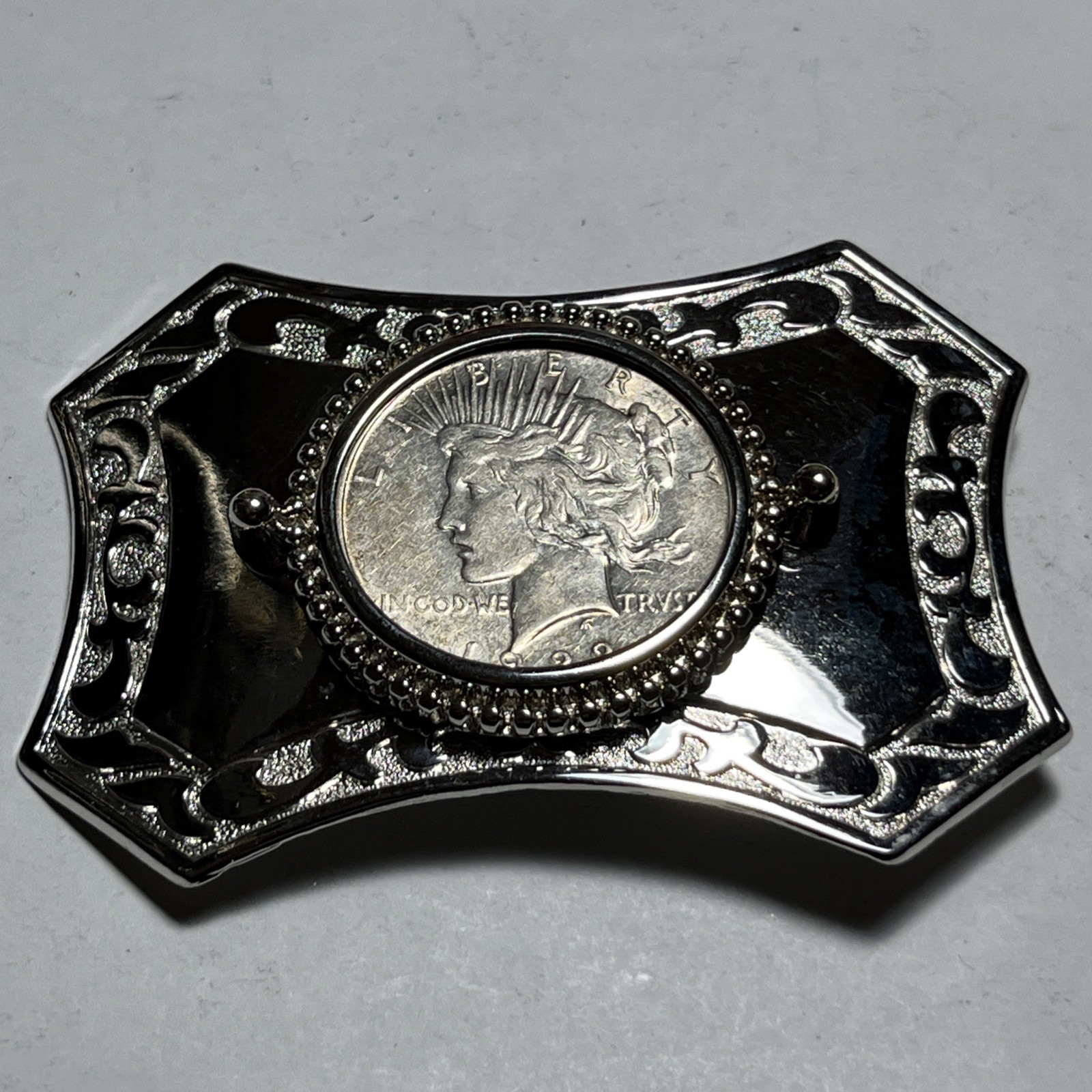 1922 vintage PEACE silver dollar WESTERN belt buckle COIN american RODEO cowboy