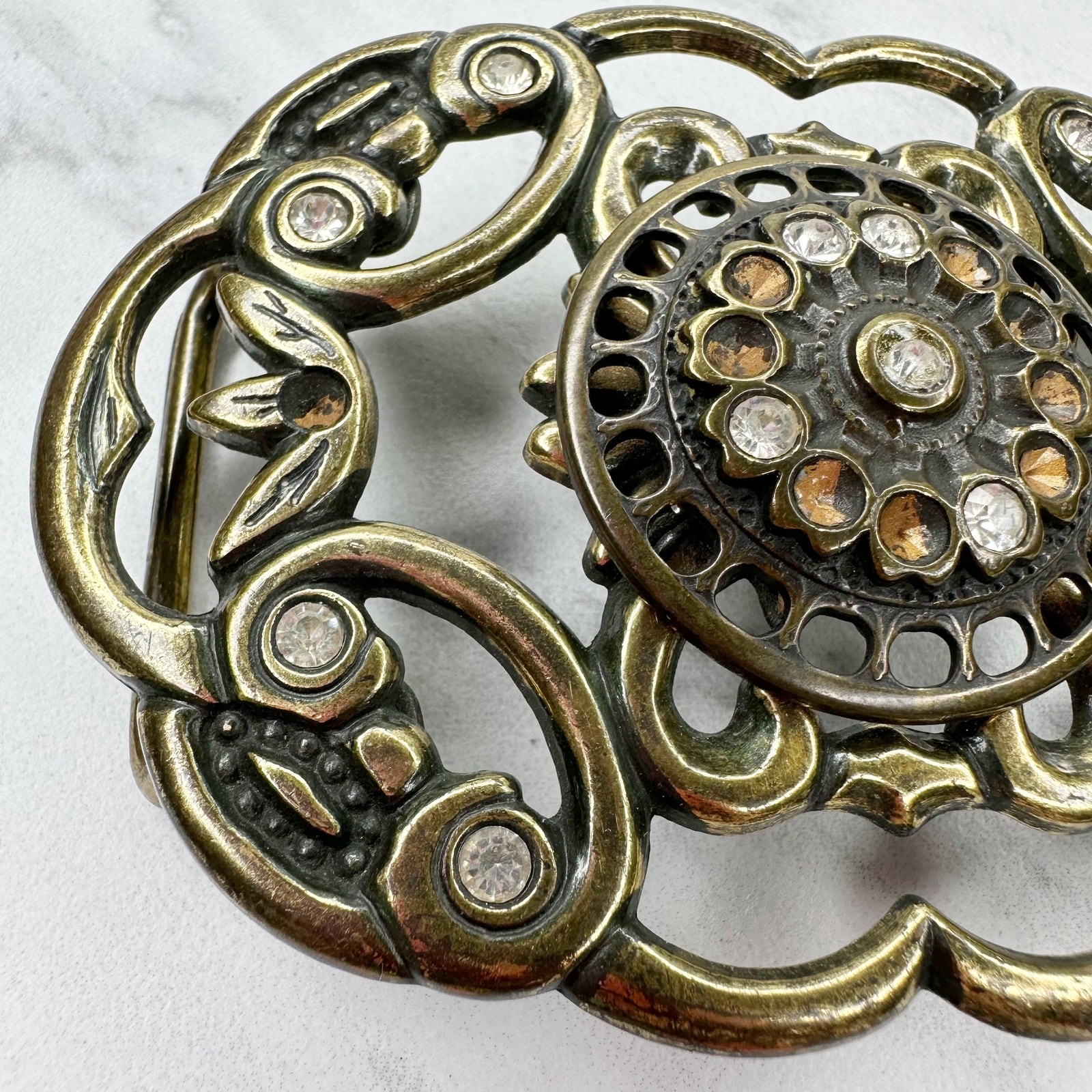 Rhinestone Studded Floral Flower Belt Buckle
