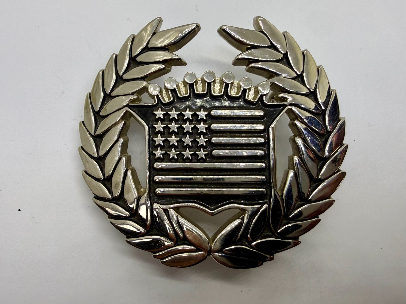 Cadillac Crown Logo Olive Branch Silver Color Famous Stars & Stripes Belt Buckle