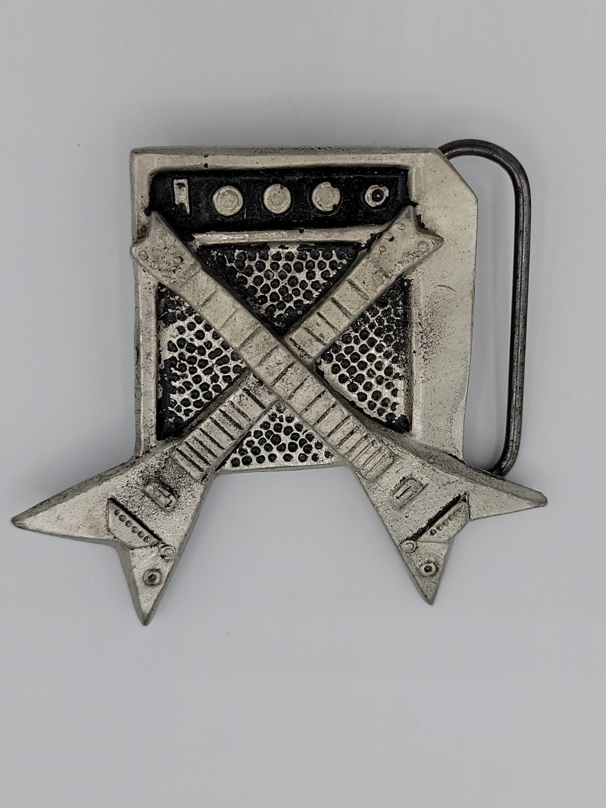 ELECTRIC GUITARS WITH AMP and Dice Lucky 7 BELT BUCKLE 2002