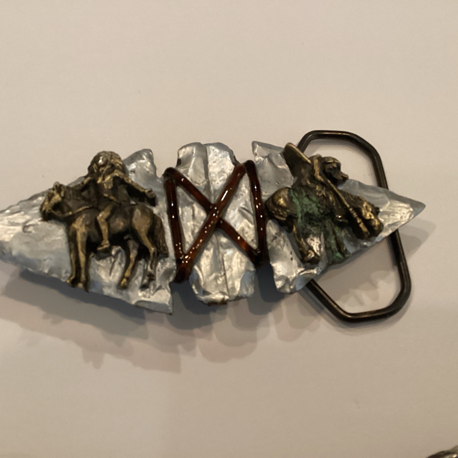 Men’s Belt Buckle Lot (3) – Arrowhead, BiCentennial Comm. Coins , Wolf Pack