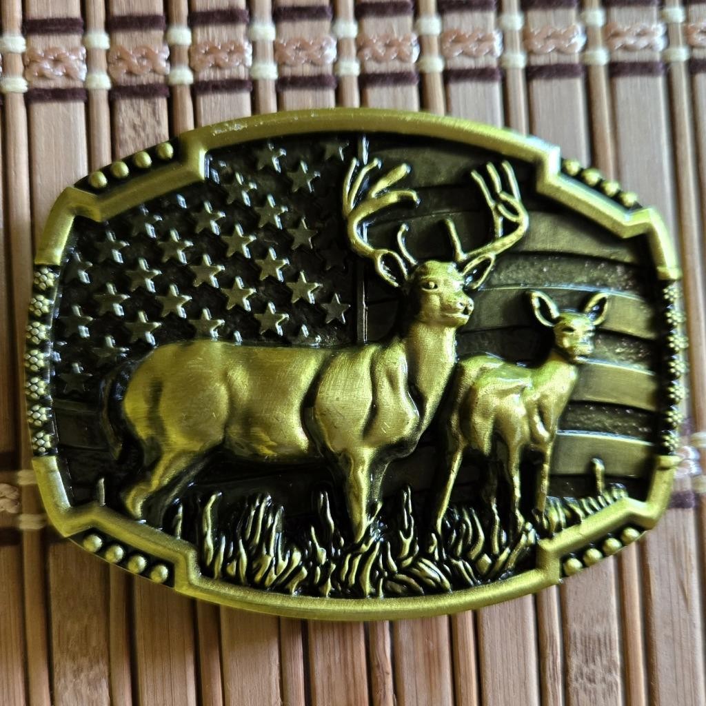 3-D ANIMAL DEER FAWN STAR AMERICAN FLAG GOLD RODEO COWBOY WESTERN BELT BUCKLE