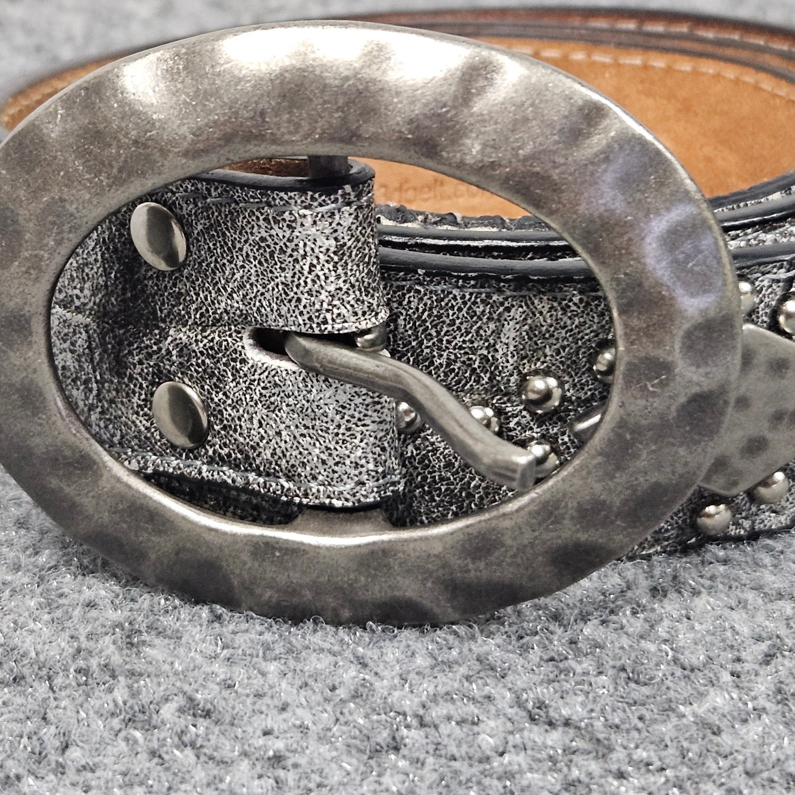 3D Leather Lined Western Belt XL Hammered Oval Buckle Studded Silver Cowboy