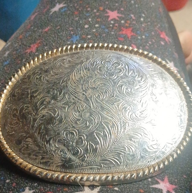 Men&rsquo;s Western Oval Silver Floral Engraved Belt Buckle Fits 1.5 in Belt