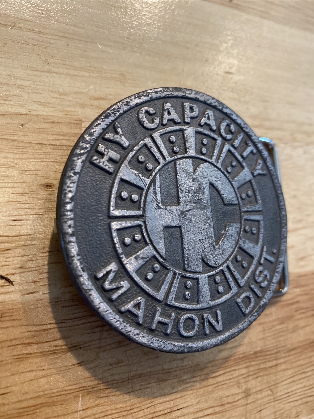 HY Capacity Belt Buckle Collector SOLID METAL Man Cave Patina Mahon Dist. BROKEN
