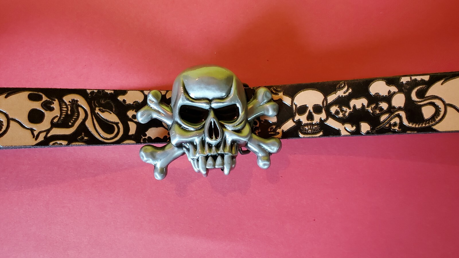 SKULLS SKULLS SULLS Genuine Cowhide Leather Belt & Skull Detail Epoxy Buckle