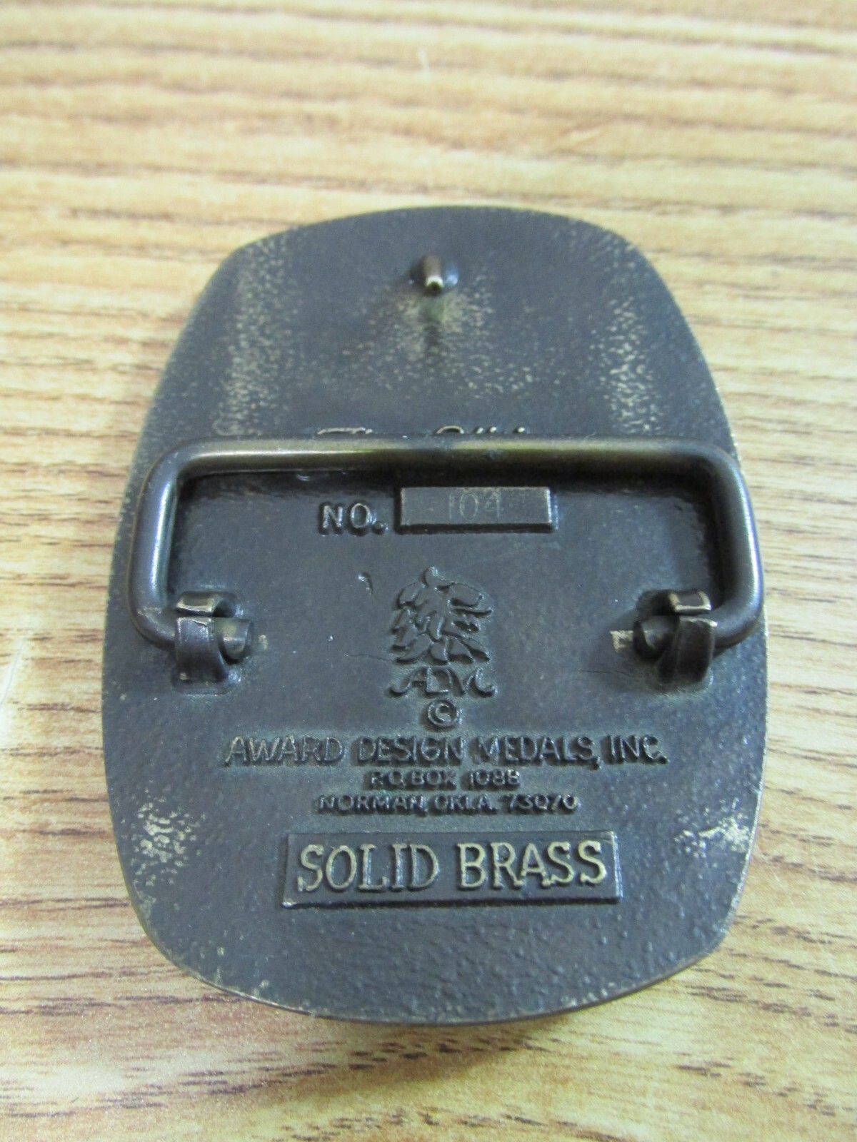 FIRST EDITION VIETNAM VETERAN U.S. NAVY AWARD DESIGN METALS BELT BUCKLE NO 104