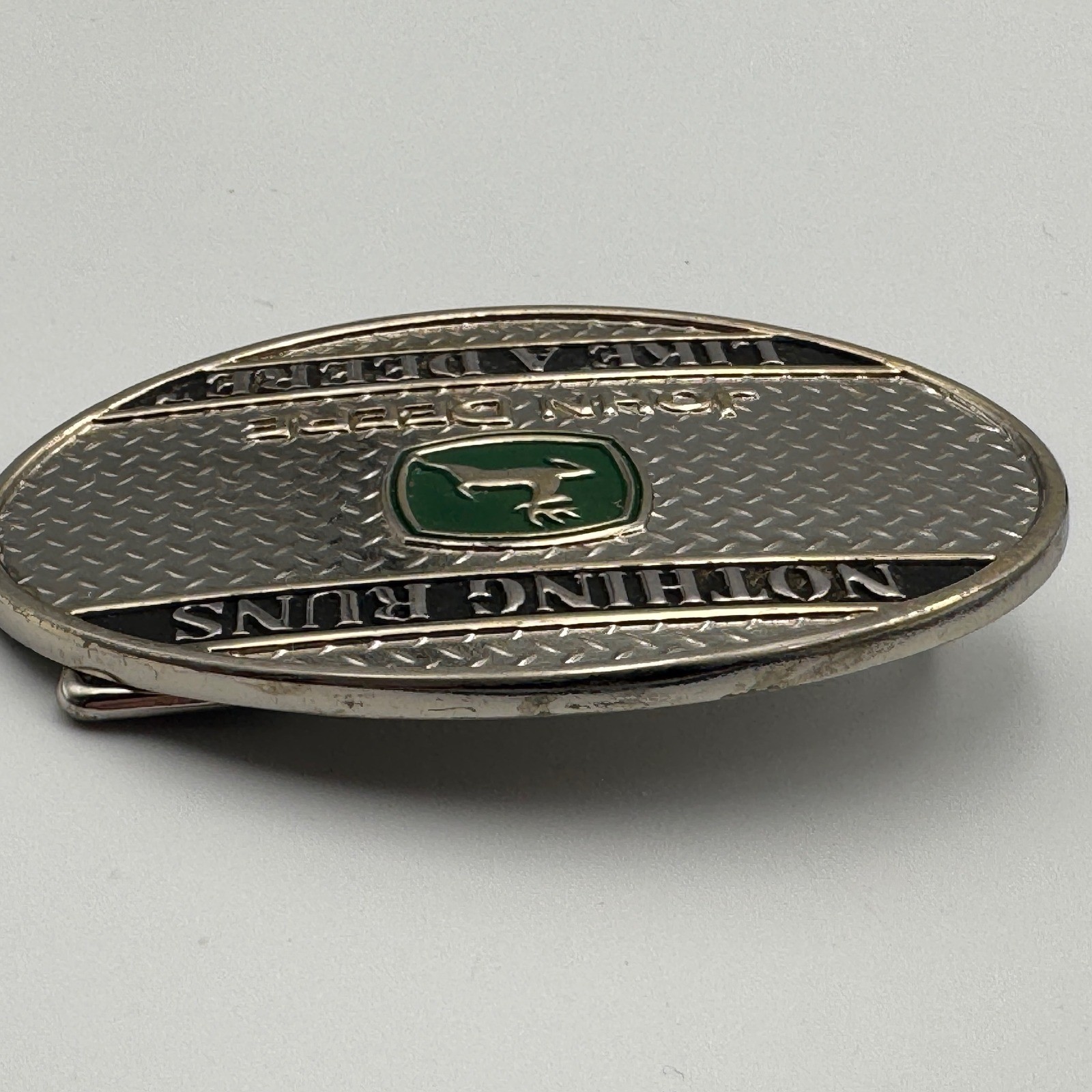 John Deere Belt Buckle Nothing Runs Like A Deere Silver Green Logo Diamond Plate