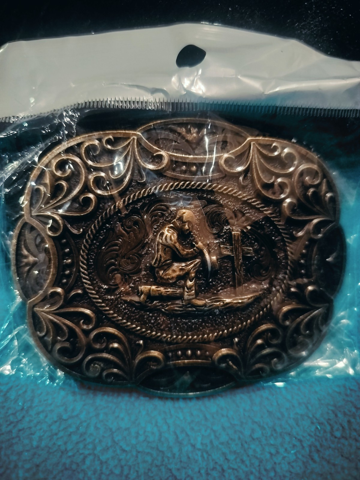Belt Buckle Rodeo kneeling cross western belt buckle