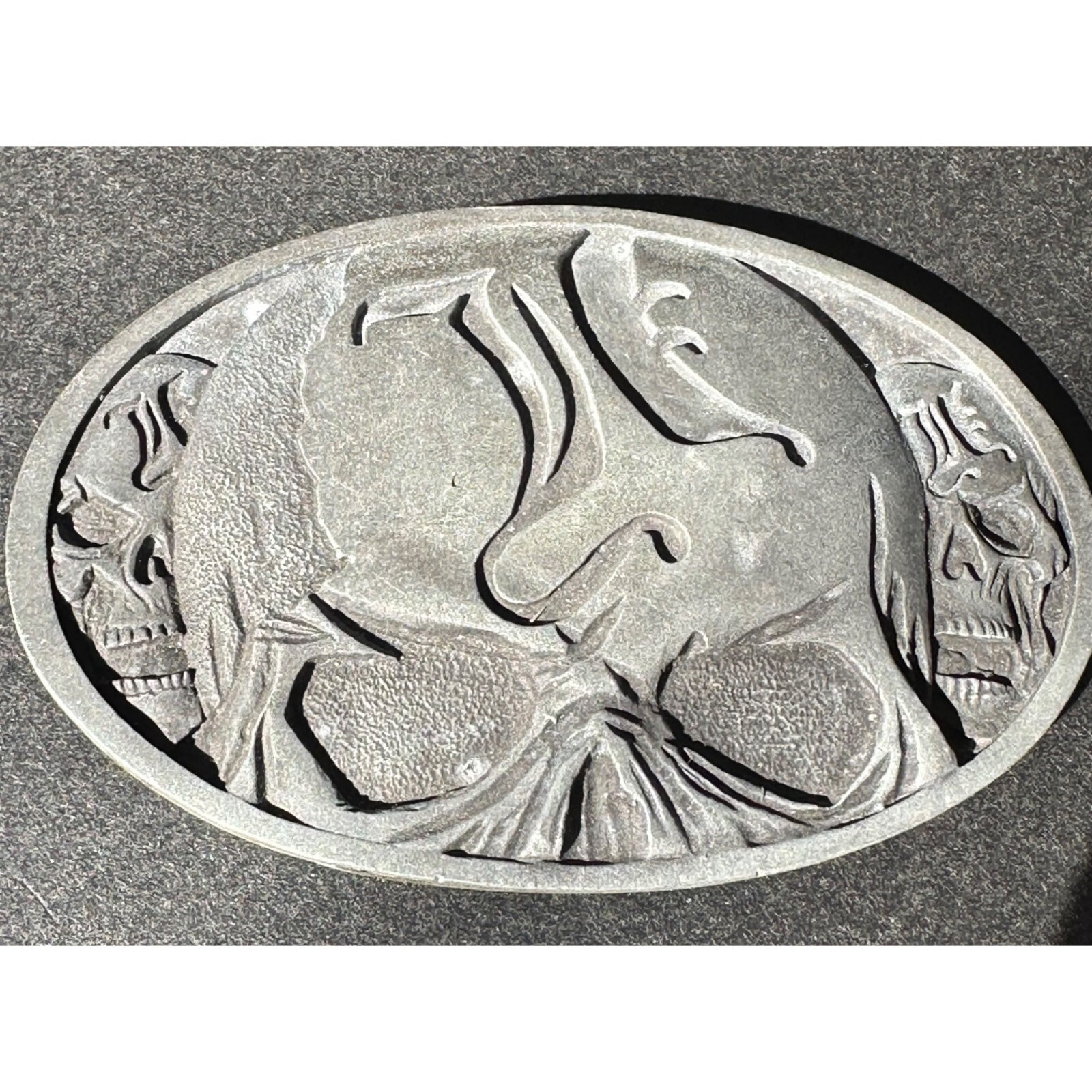 Skull Belt Buckle Metal Oval Lead-Free Gothic Design 5&Prime;x3&Prime; One Size