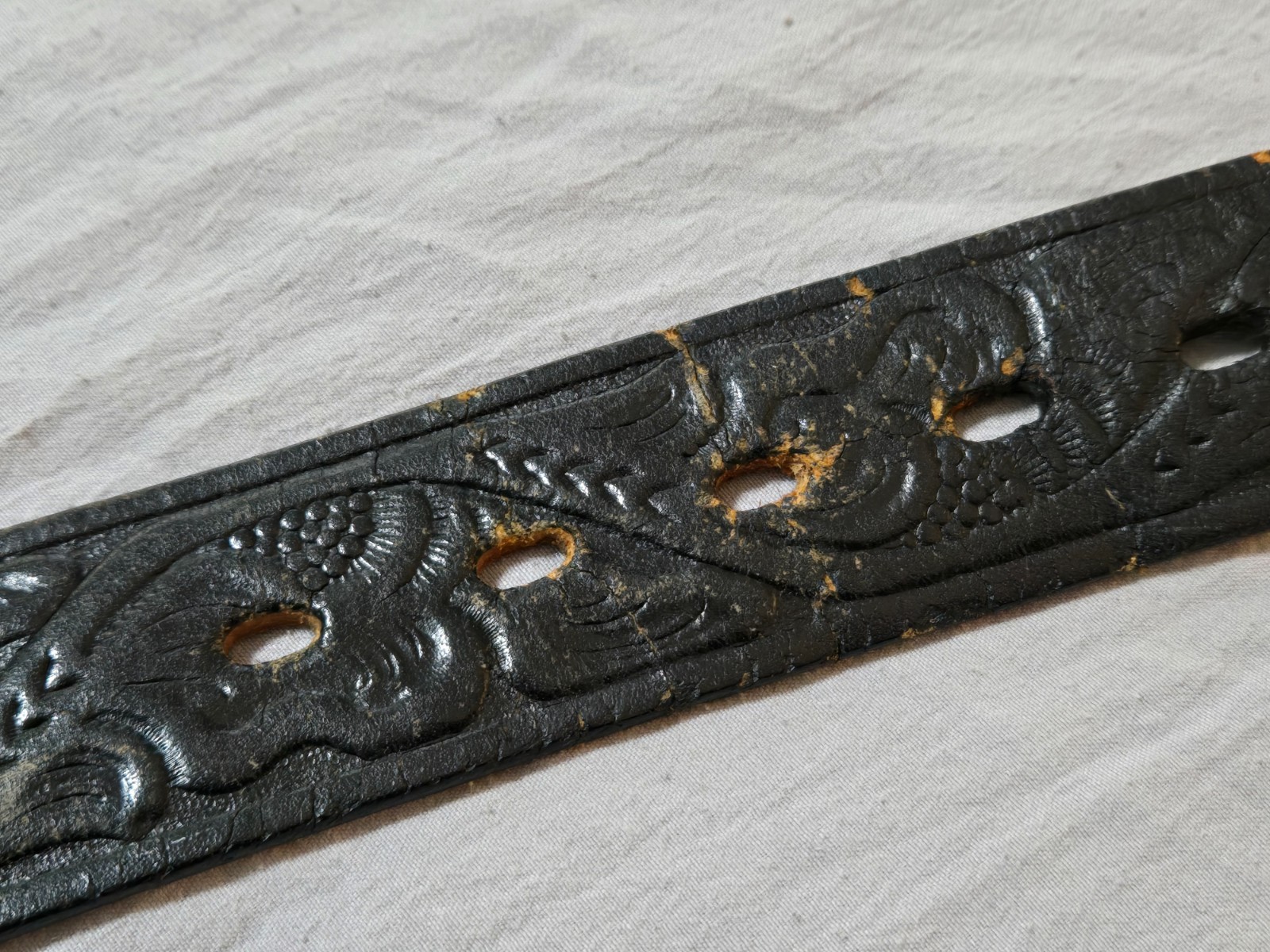 Ivan Taiwan Lone Star Belt Buckle with Size 34 Steerhide Belt 1.5” Wide