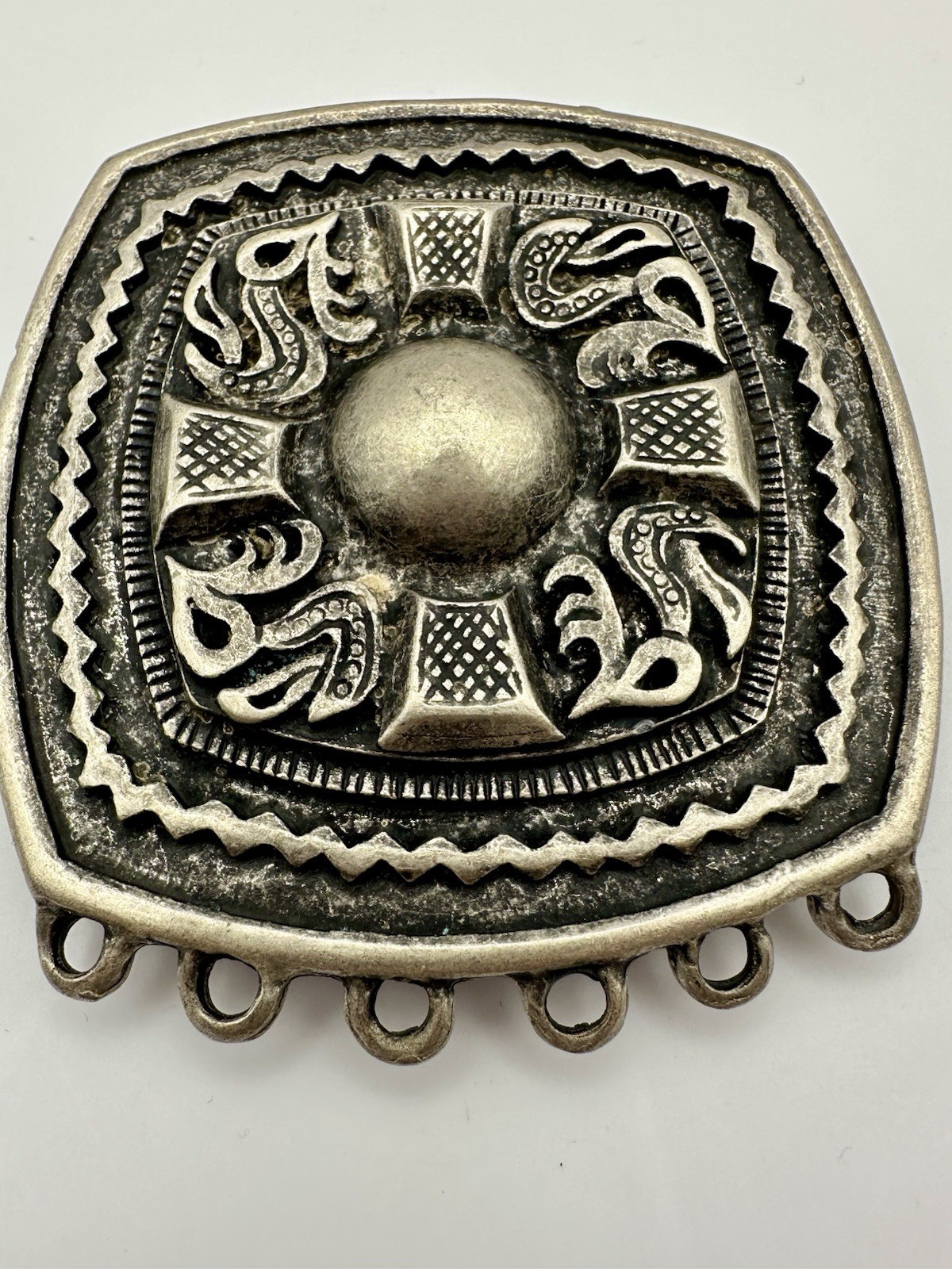 VTG Western Belt Buckle Ornate Silver Aztec Mexican Style EUC Heavy