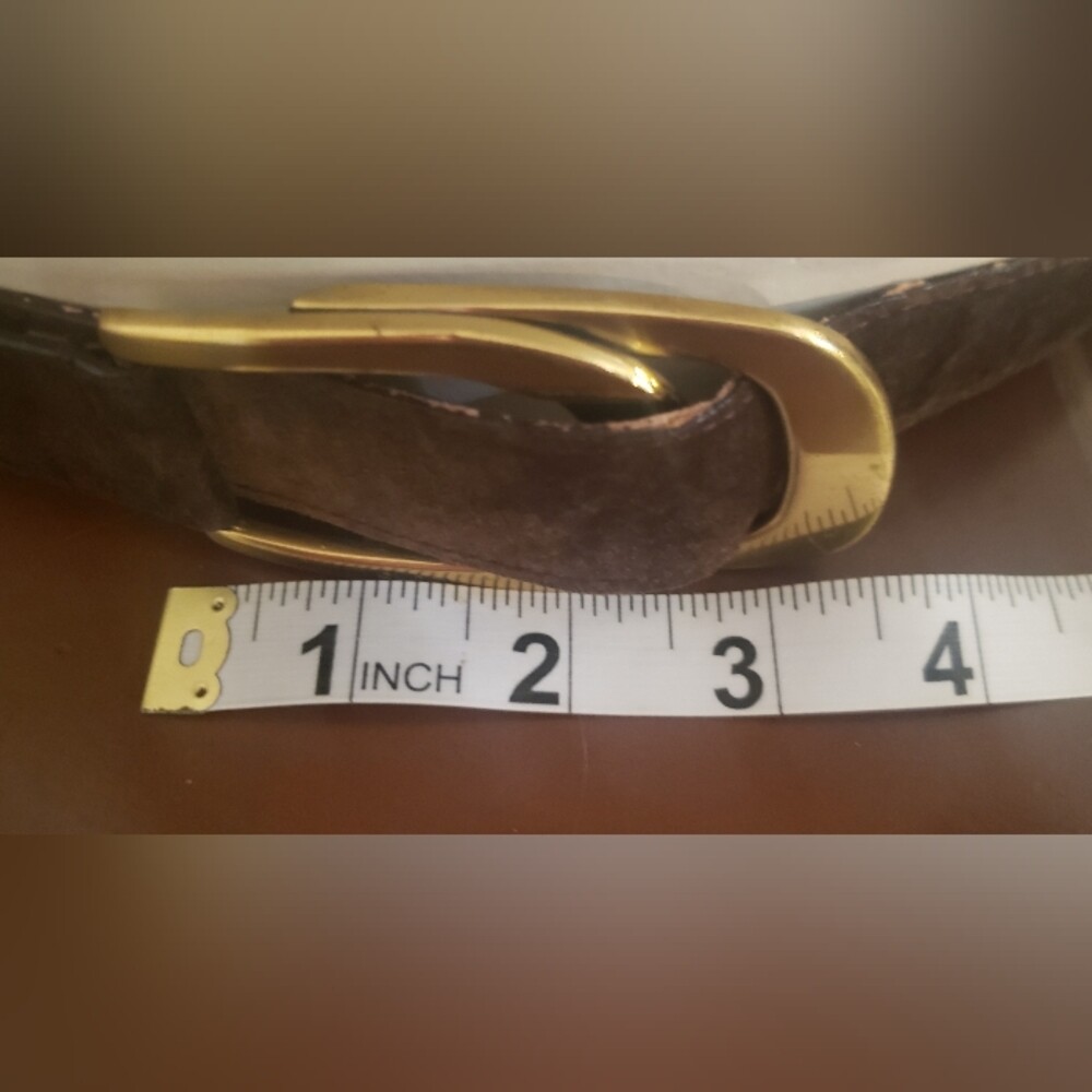 Beautiful Vintage Gucci Brown Suede Leather Belt