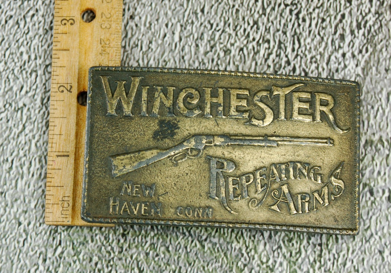Winchester New Haven Repeating Arms belt buckle western