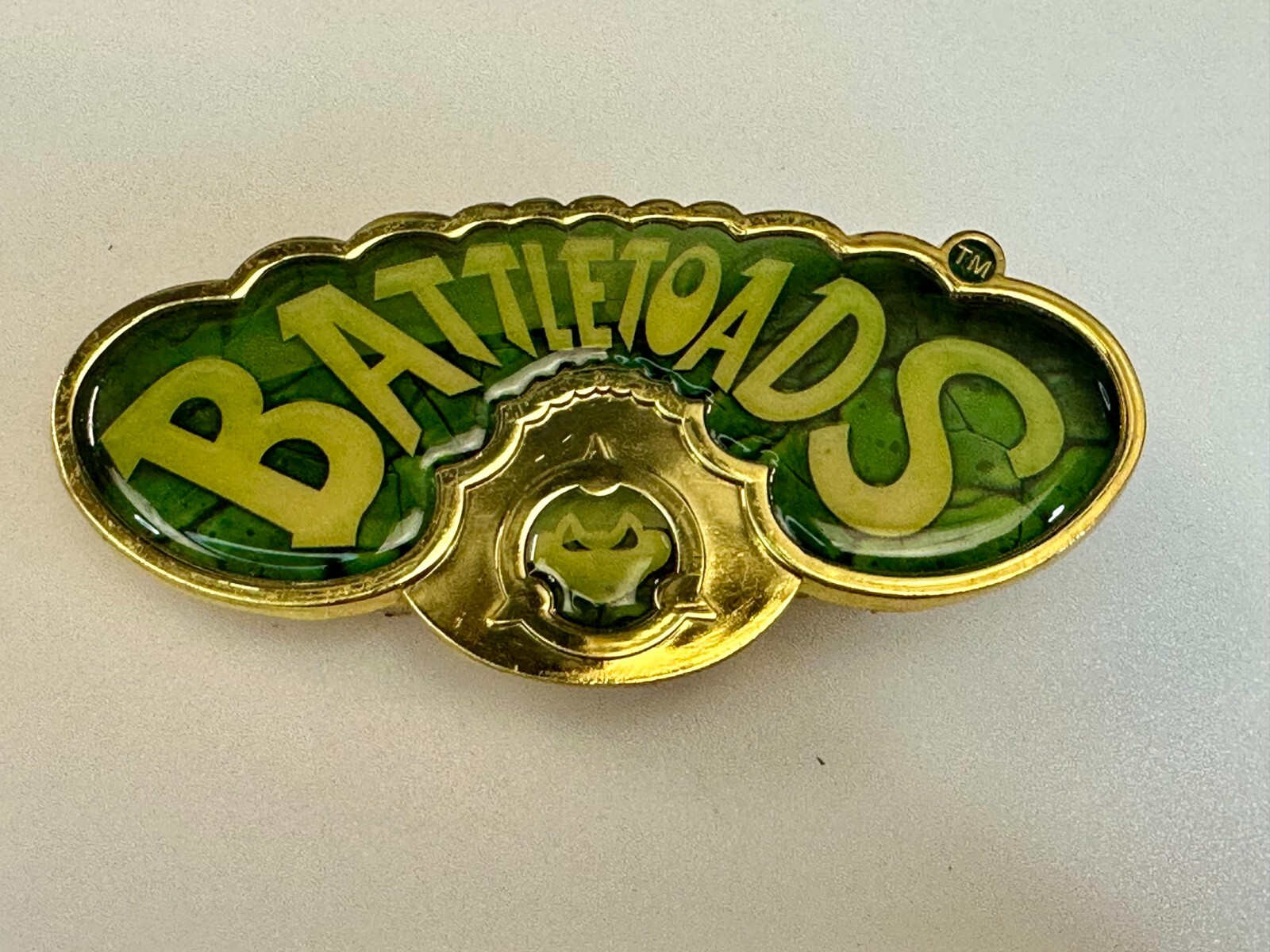 Battletoads June 2017 Loot Crate Gaming Exclusive Nes Gold Tone Belt Buckle