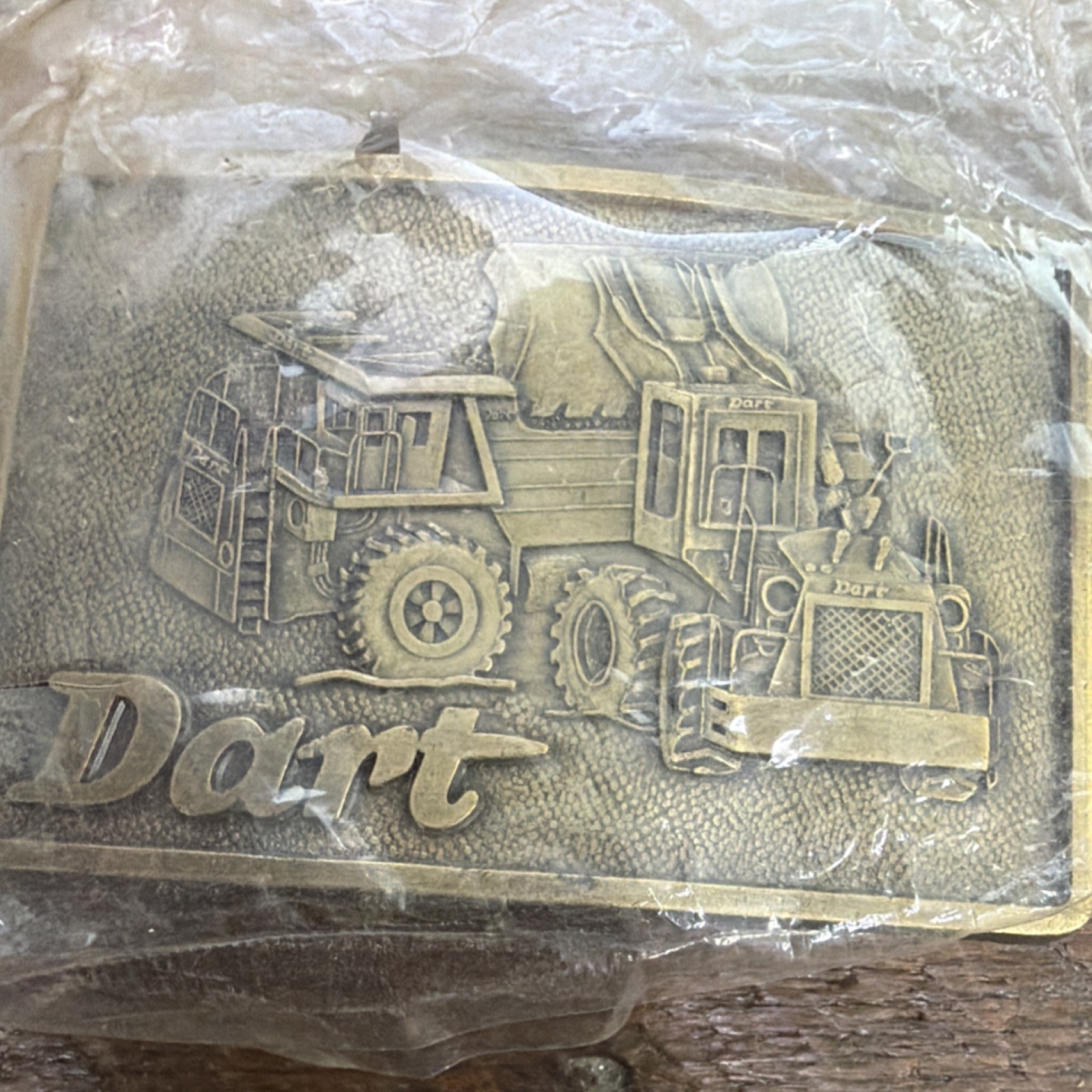 Dart Bronze Antique Finish Men&rsquo;s Truck Industrial Vintage Belt Buckle