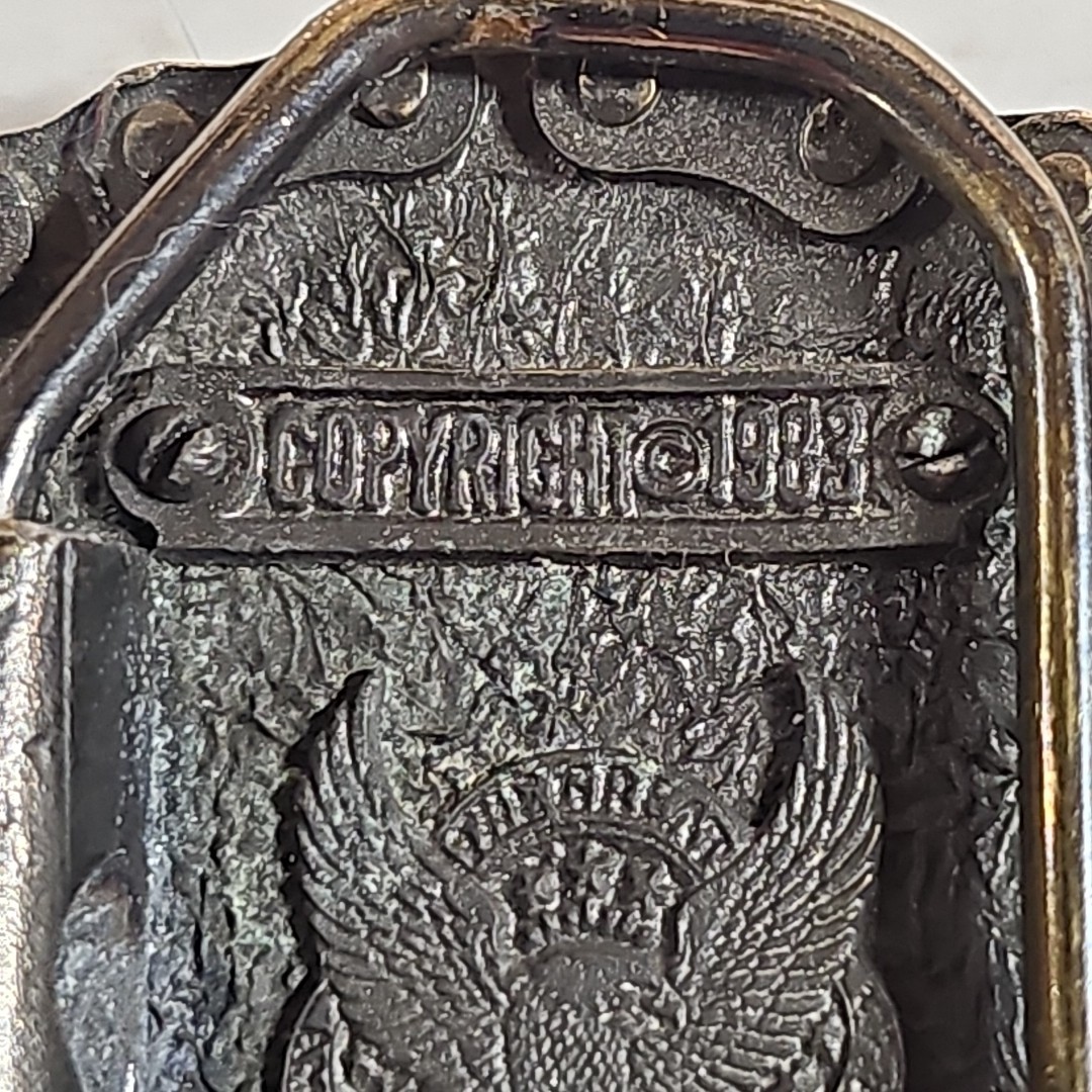 VTG 1983 Great American Buckle Co. Chicago Belt Buckle Enamel Eagle Biker Chain.
