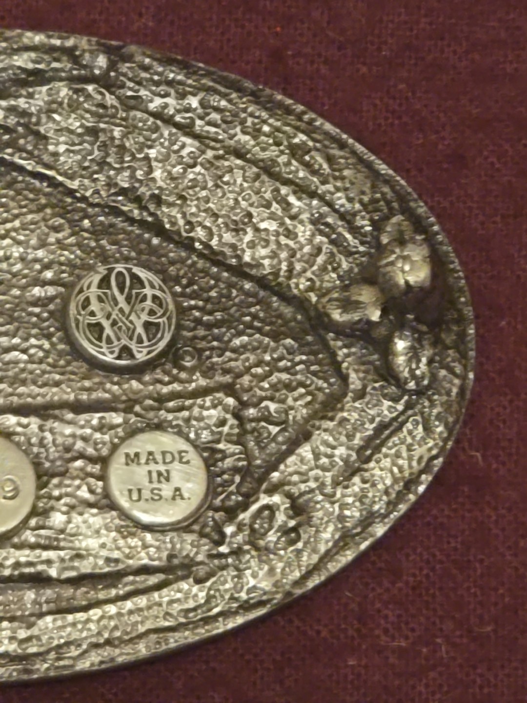 VTG Belt Buckle BARN 1984 Bergamot Brass Works Pewter Farming T 149 Made in USA