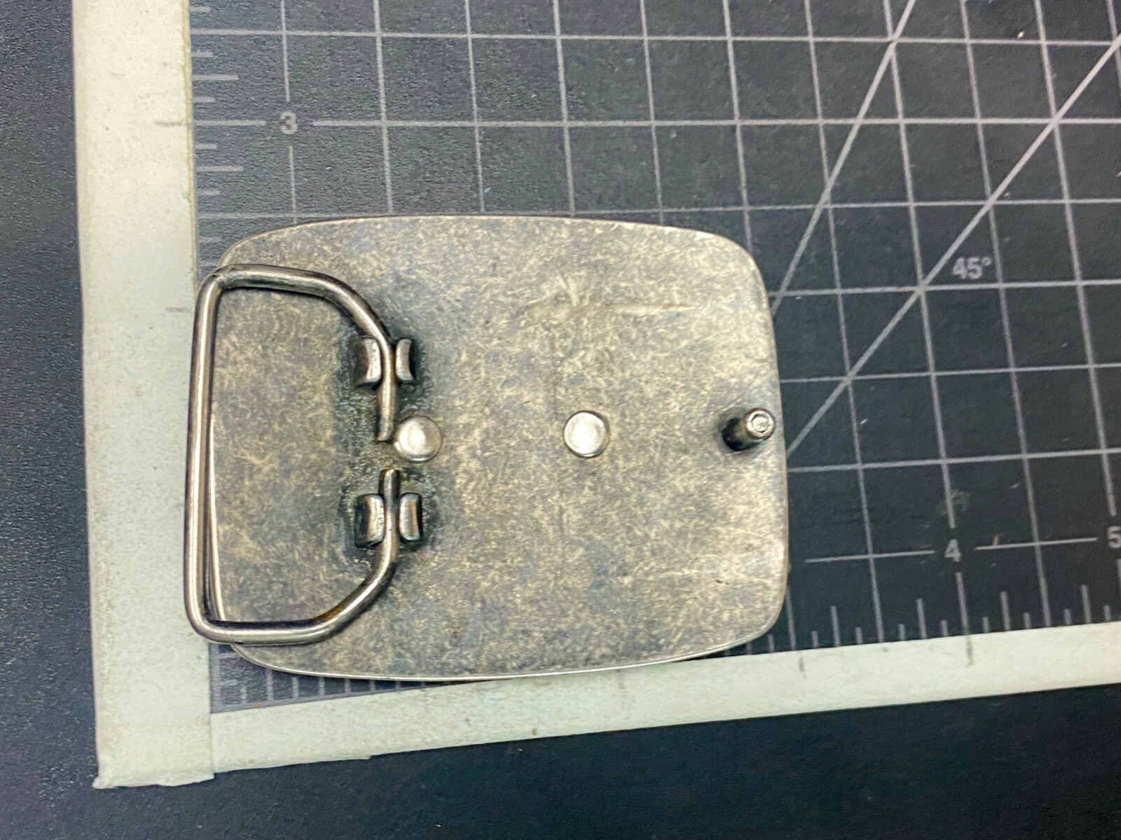 Skull – Body Armor Ribbon – unique Vintage Metal Belt Buckle