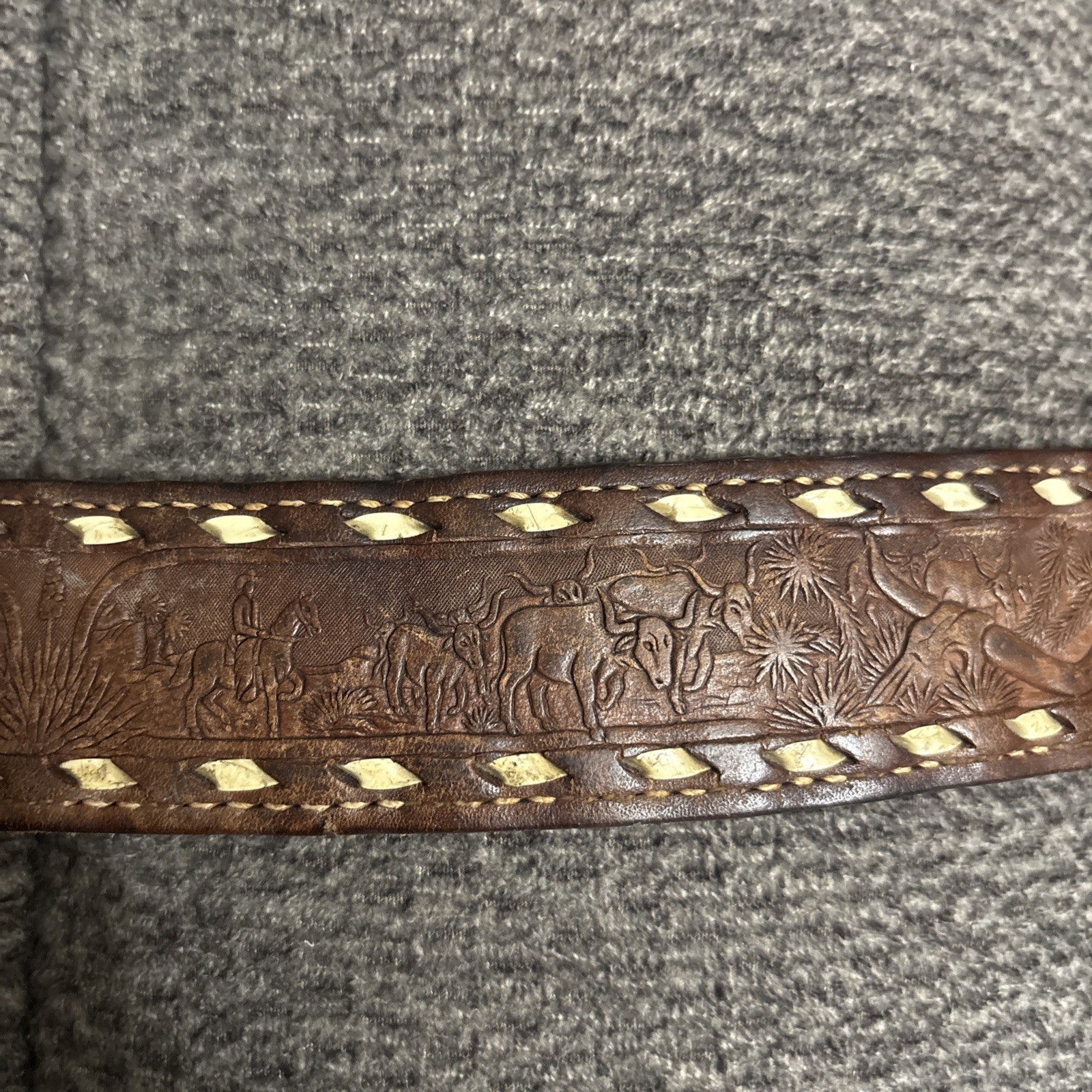 Black Agate Cabochon Buckle & 1979 Tex Tan Western Style Leather belt size 34
