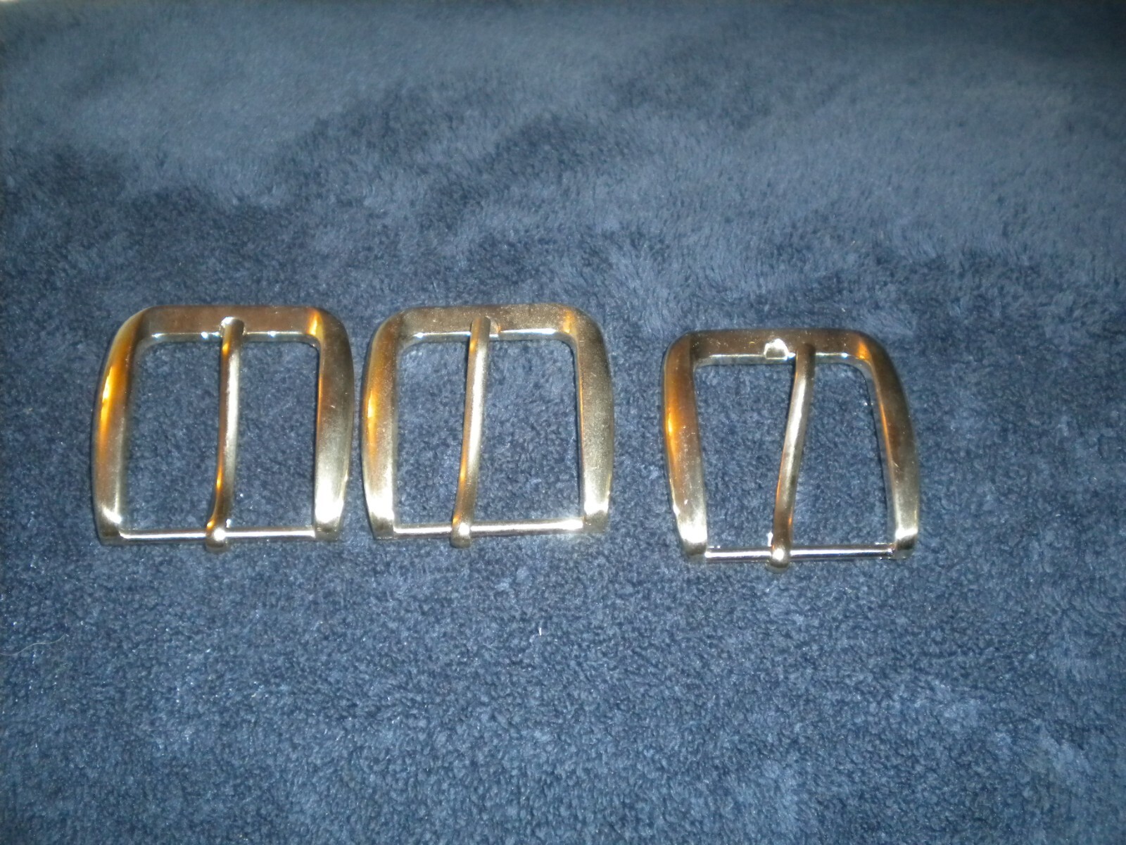 LOTS OF 3 REGULAR BUCKLE FOR 1 .4 IN WIDE BELT 3 SILVER BUCKLES