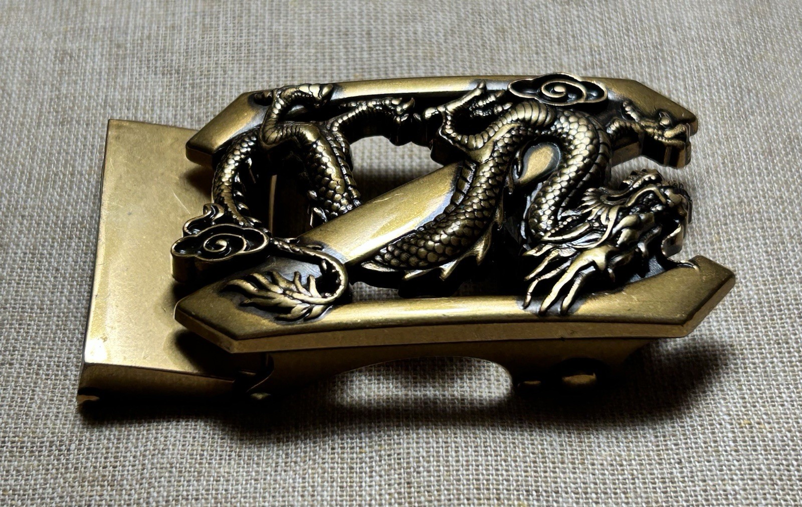 Vintage Style Dragon Belt Buckle Bronze Tone Asian Dragon 1.25 Strap