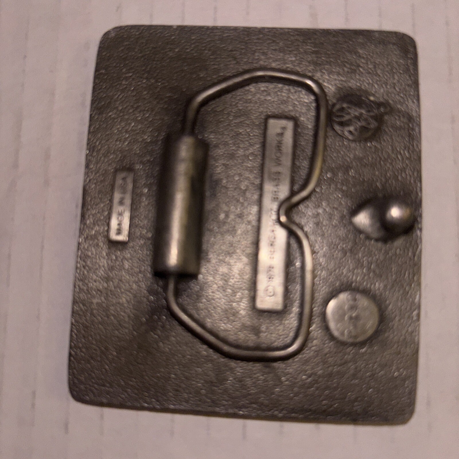 V1975 Bergamont Brass & Enamel Works Civil War Cannon Buckle F132 Made in USA