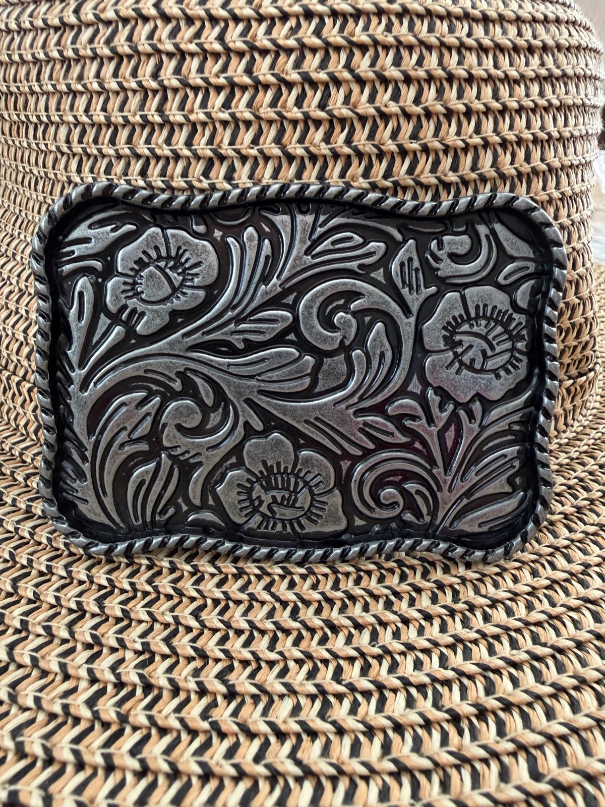 Antiqued Silver Classic Rectangle Flower with Vine Belt Buckle
