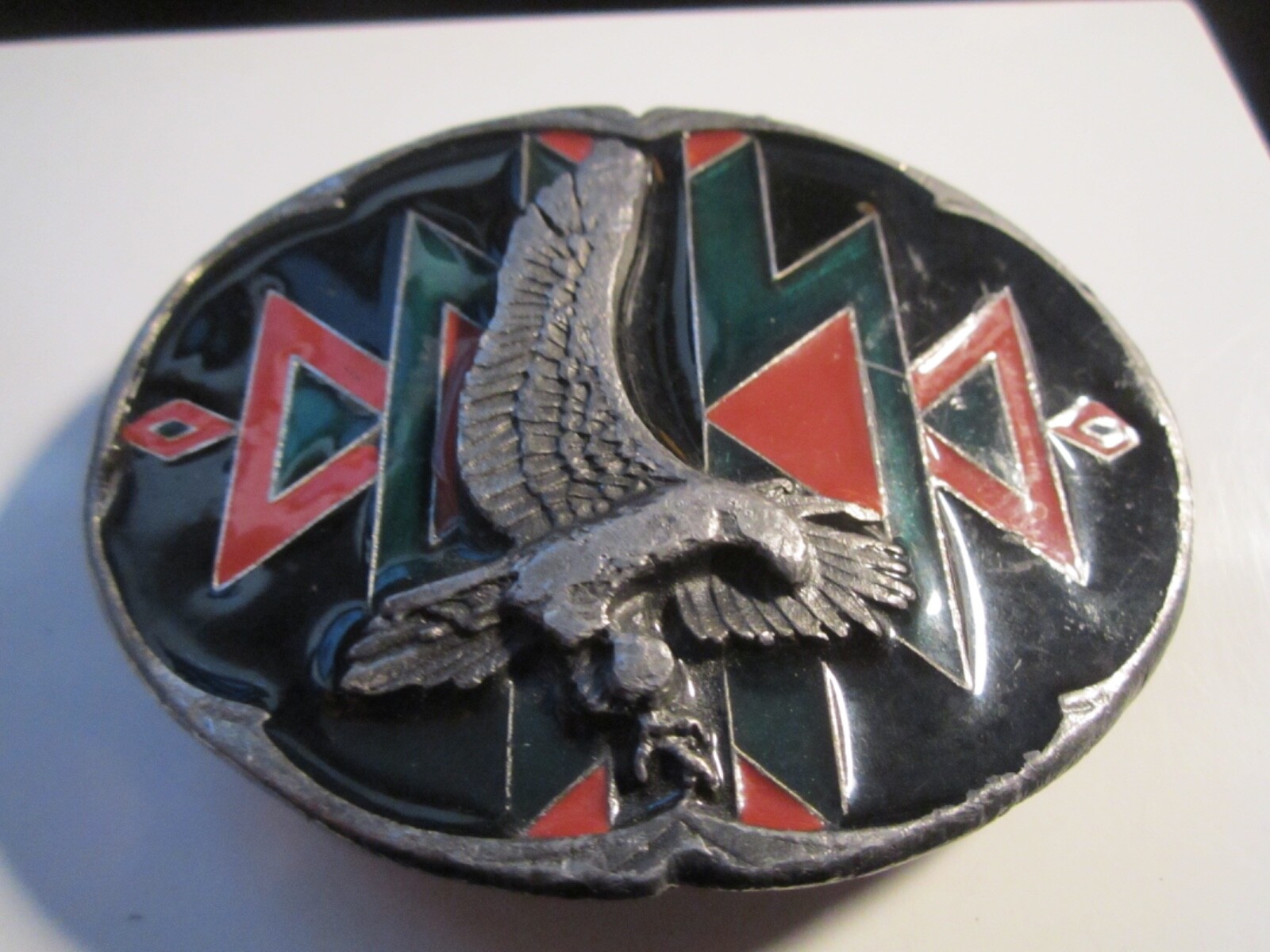 AMERICAN EAGLE WITH BLACK GREEN RED LACQUER BELT BUCKLE – HEAVY – GW-13